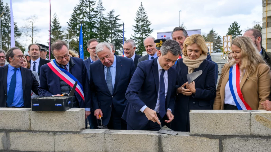 Commissariat du futur : pose de la première pierre 3 commissariat du futur