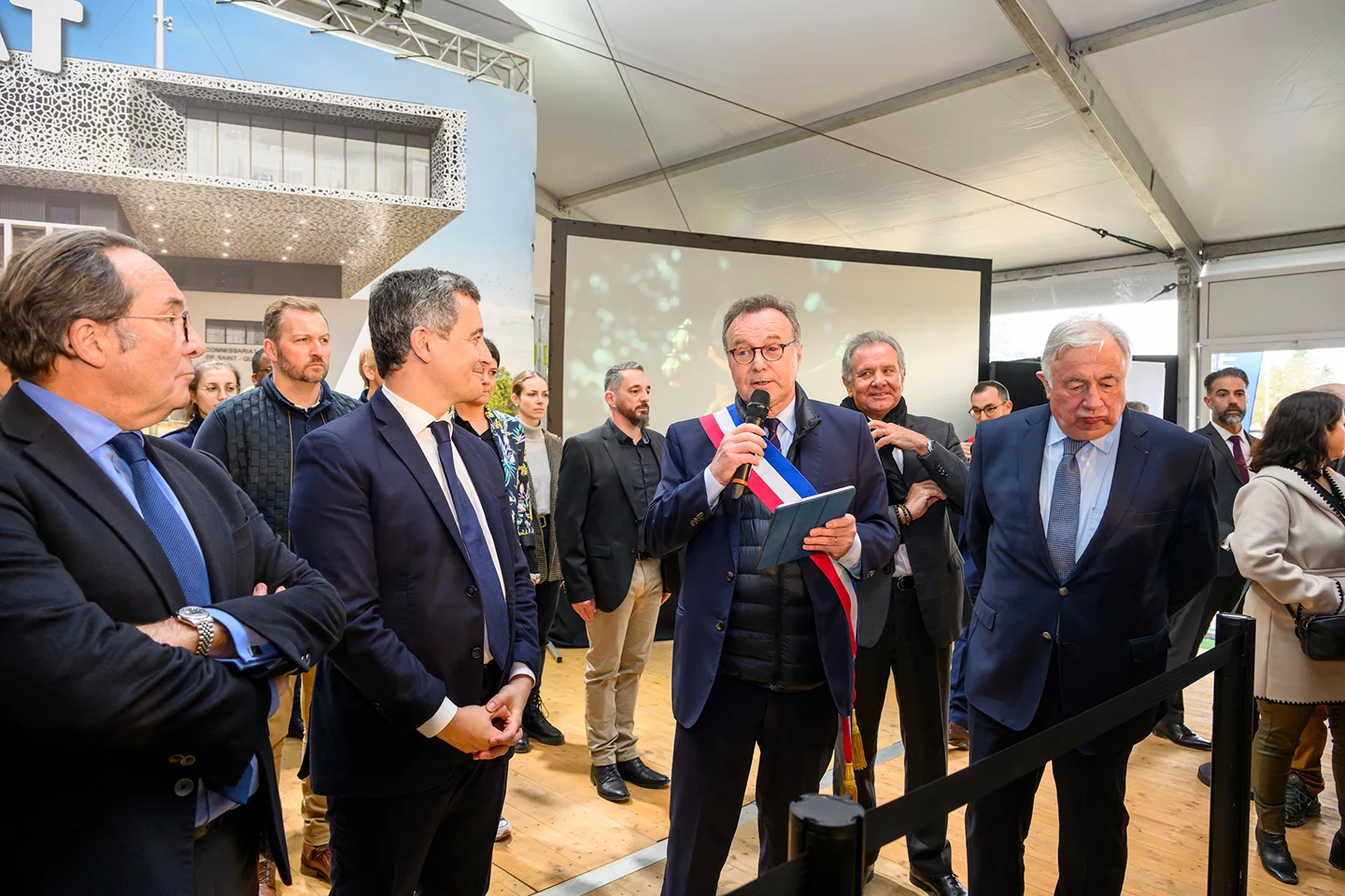 Commissariat du futur : pose de la première pierre 8 commissariat du futur