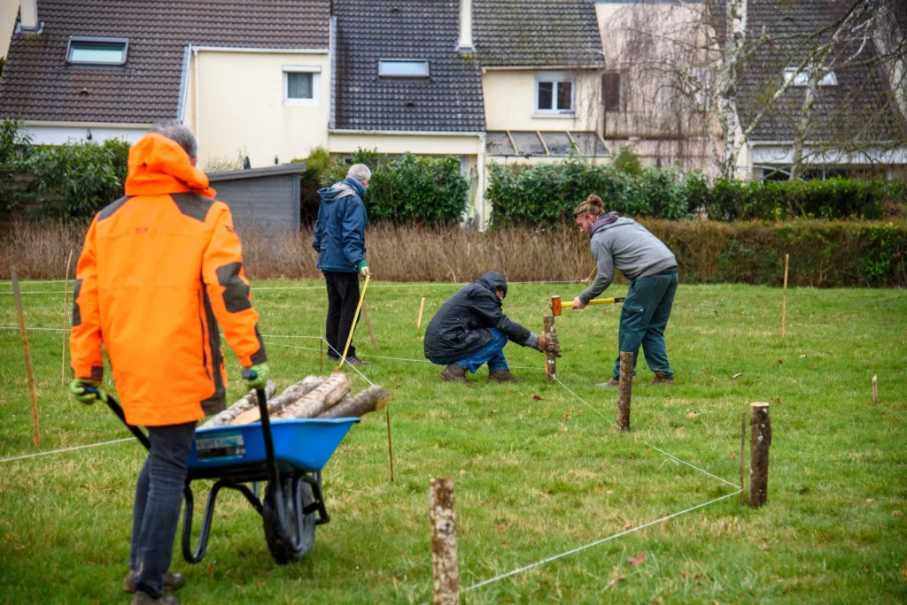 Découvrez les vergers participatifs sur le territoire de SQY ! 2 Plantation Verger la sourderie
