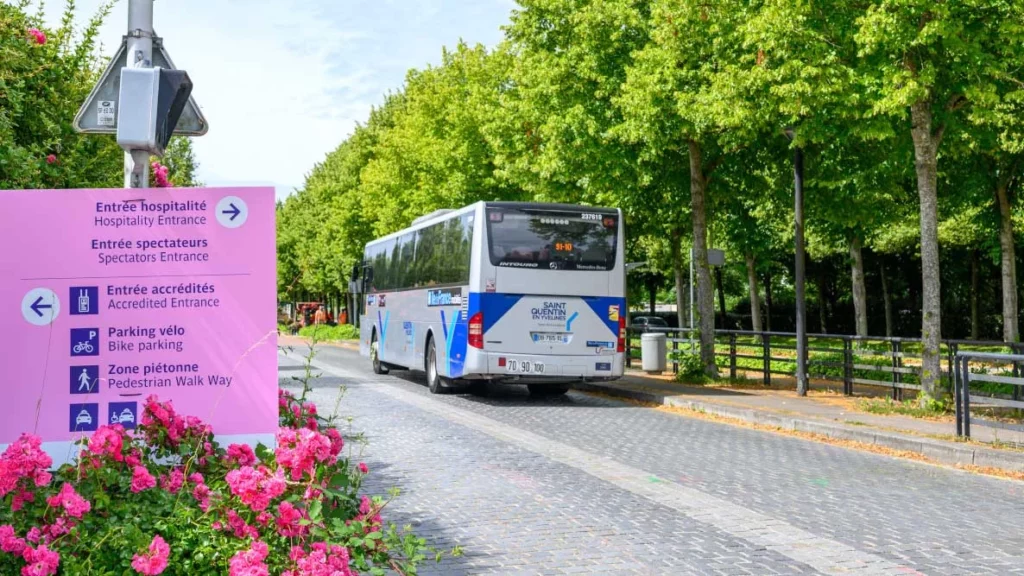 Comment se déplacer à SQY pendant les Jeux ? 34 se deplacer pendant les jeux JOP 2024 à SQY bus illustration