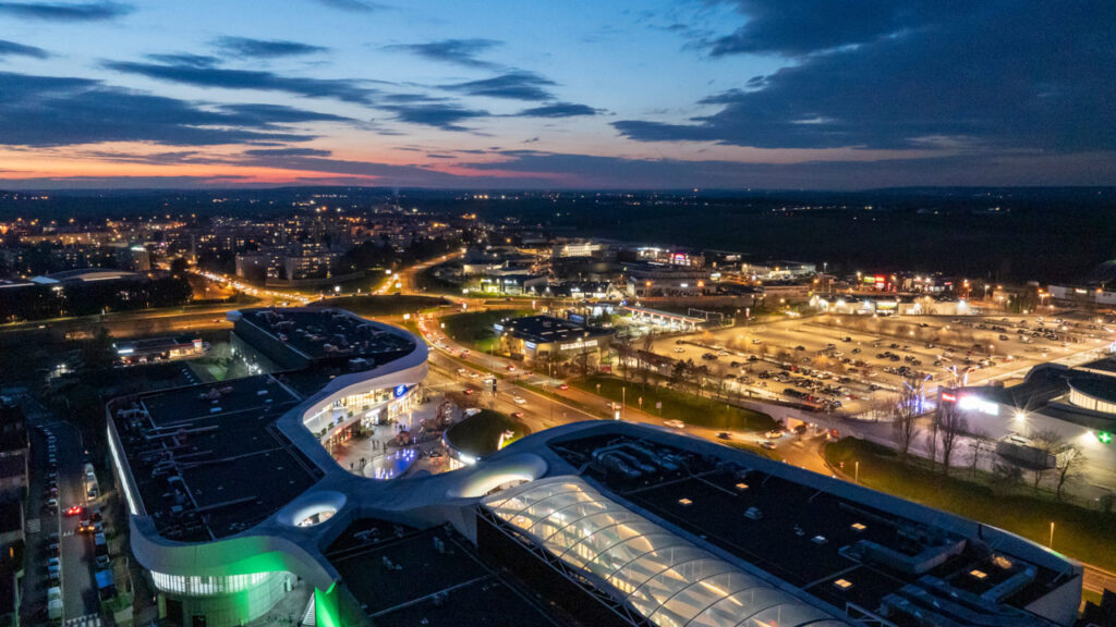 PLU de Plaisir : dernière ligne droite ! 10 révision du PLU de plaisir photo aérienne