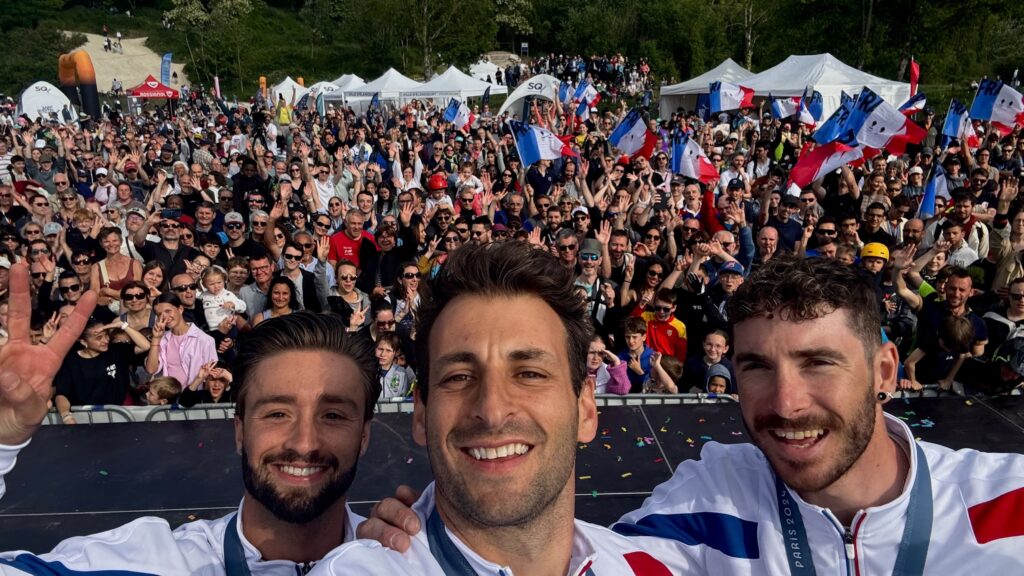 La colline est a vous