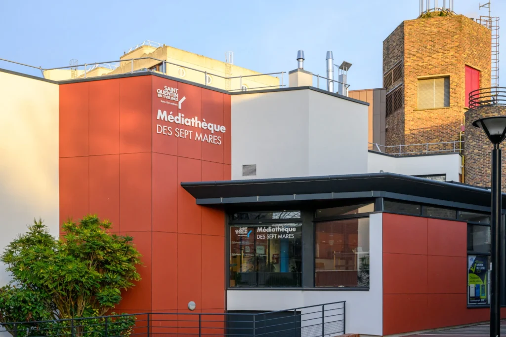 Mediatheque7MaresCL136